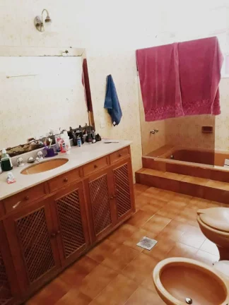 Imagem VENDO ESTA LINDA CASA EM NOVAFRIBURGO. BAIRRO: PARQUE S. CLEMENTE