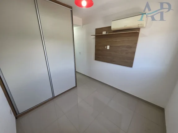 Imagem Apartamento no Canto do Forte com Parcelamento Direto
