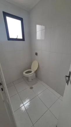 Imagem Sala Comercial e 2 banheiros à Venda, 73 m²-Centro