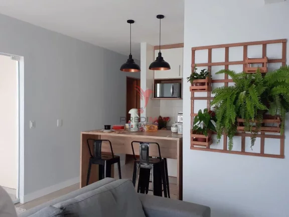 Imagem Casa no Residencial Mantiqueira em Guaratinguetá, com Quintal e Garagem coberta
