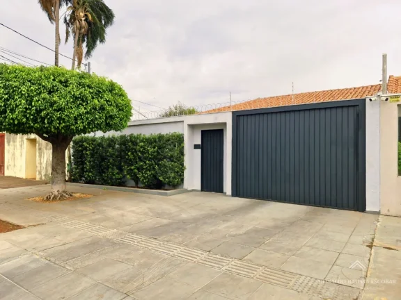 Casa térrea ampla com piscina e espaço gourmet na Vila Almeida