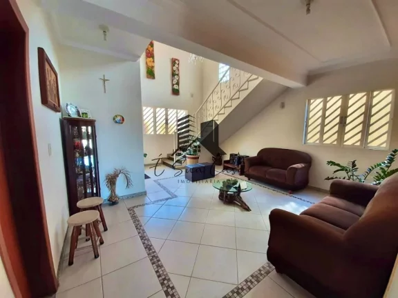 Imagem Casa de 5 quartos suíte e closet no bairro Alto dos Pinheiros
