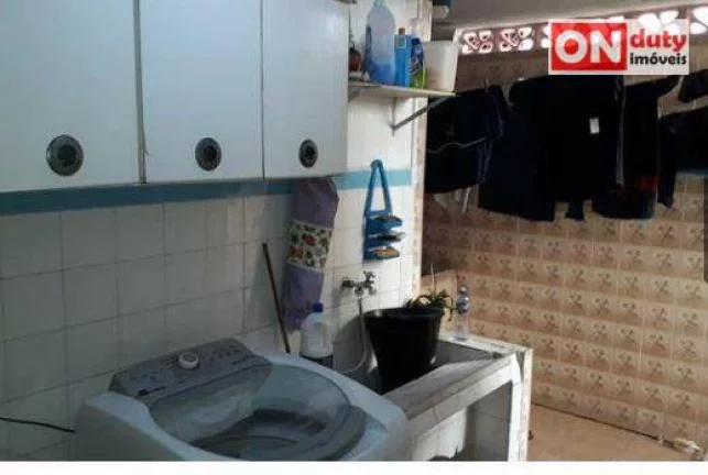 Imagem Sobrado à venda, 114 m² por R$ 690.000,00 - Ponta da Praia - Santos/SP