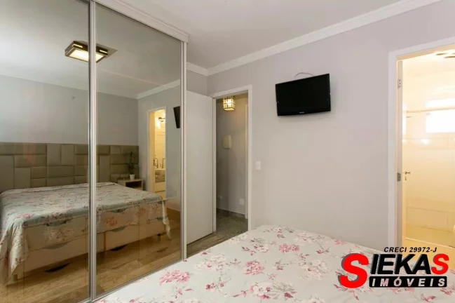 Imagem Imperdível: Casa em condomínio à venda na Vila Aricanduva, São Paulo-SP! 3 quartos, 1 suíte, 1 sala, 3 banheiros, 2 vagas, 150m².