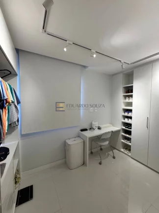 Imagem Dois Quartos no estilo Casa Cor na Praia da Costa