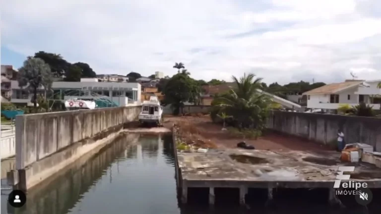 Imagem TERRENO EM LOCAL PRIVILEGIADO NO CANAL DE GUARAPARI