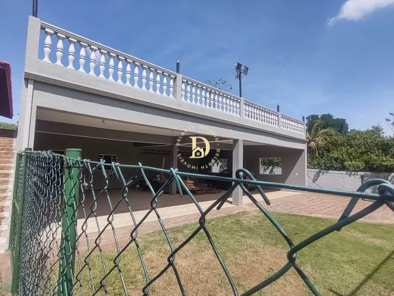 Imagem Chácara em Condominio Fechado - Indaiatuba - com 3 casas - 696,45m2