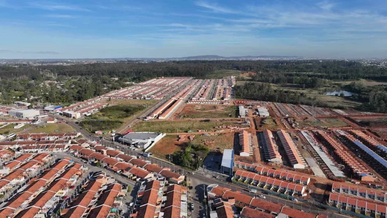 Imagem Reserva dos Girassóis - Casa à venda no bairro Jardim Betânia - Cachoeirinha/RS