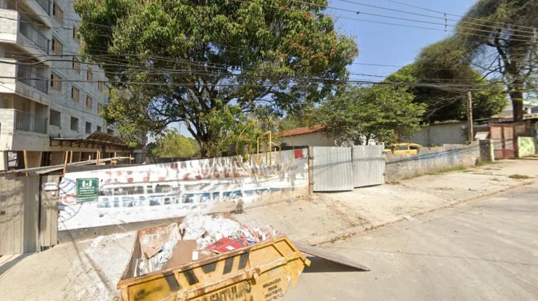 Imagem Terreno para Venda em Santo André, Vila Eldizia
