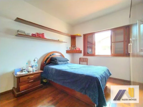 Imagem Casa com 5 Quartos à Venda, 357 m² em Santa Filomena - Pouso Alegre Imagem Casa com 5 Quartos à Venda, 357 m² em Santa Filomena - Pouso Alegre