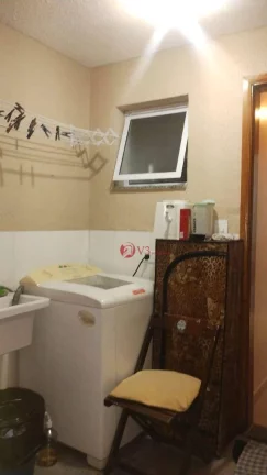 Imagem Apartamento com 1 dorm, sala, cozinha e lavanderia externa,
