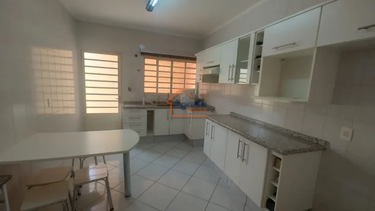 Imagem Casa à venda no bairro JARDIM NOVA SANTA CRUZ - Mogi Mirim/SP