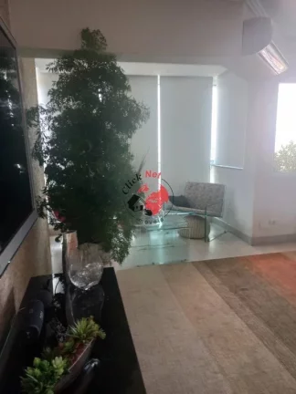 Imagem Amplo, bem localizado e com o espaço que sua família merece! Apartamento à venda em São Caetano