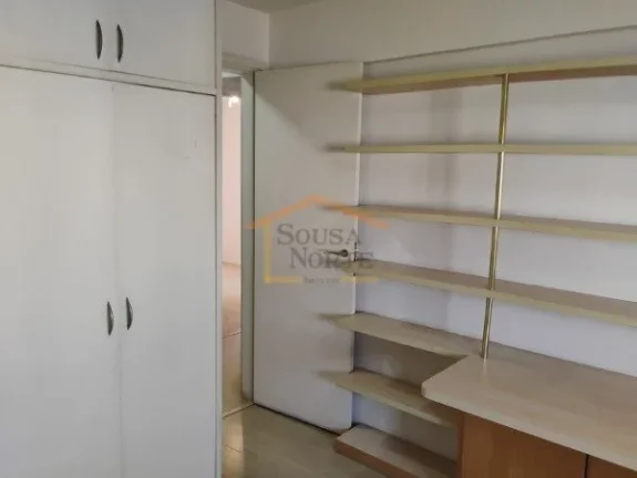 Imagem Apartamento com 3 dormitórios, sendo 1 suíte, distribuídos em 100 m² de área útil. Sala dois a...