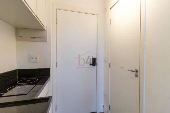 Imagem Studio Duplex 30m² no Brooklin: Rentabilidade e Estilo Plug-and-Play a 400m do Metrô.