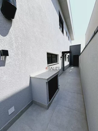 Imagem Sobrado/Casa com 3 suítes, sala de TV e escritório à venda, 280 m² por R$ 2.100.000 - Condomínio Alto de Itaici - Indaiatuba/SP