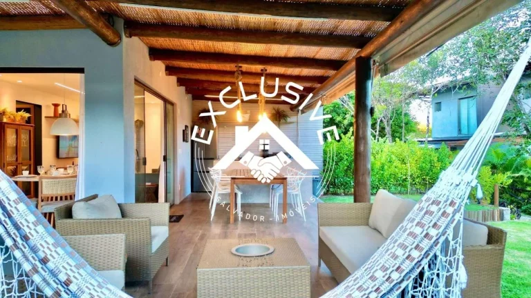 Imagem Casa para Venda em Mata De São João, Praia Do Forte, 3 dormitórios, 3 suítes, 4 banheiros, 2 vagas