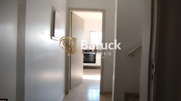 Imagem Sobrado com 3 Quartos à Venda, 227 m² em Cidade Vargas - São Paulo