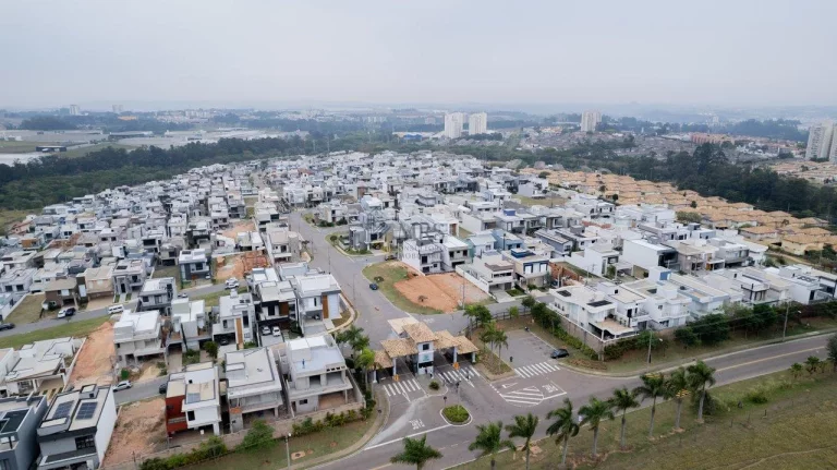 Imagem Casa Condomínio Reserva Ermida 4 dorm 3 suítes