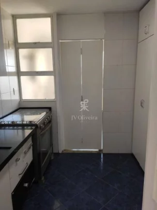 Imagem Apartamento com 2 dormitórios à venda, 68 m² por R$ 390.000,00 - Super Quadra Morumbi - São Paulo/SP