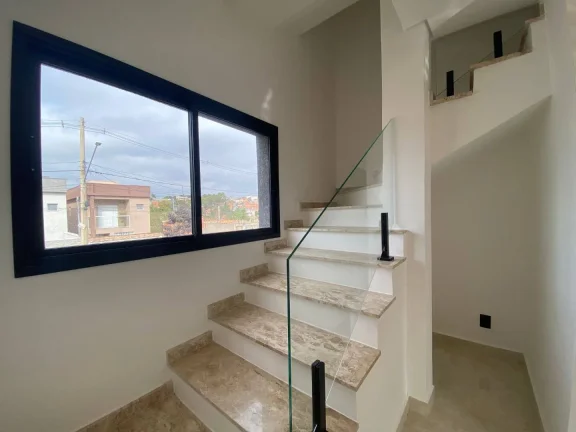 Imagem Casa com 3 dormitórios à venda, 126 m² por R$ 1.050.000,00 - Chácara Jaguari (Fazendinha) - Santana de Parnaíba/SP