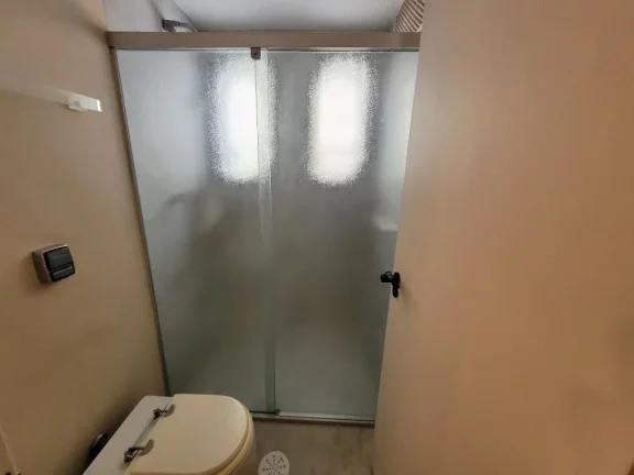 Imagem PITANGUEIRAS - CALÇADÃO C/ MARAVILHOSA VISTA MAR, EXCELENTE APTO COM 139 M² ÚTEIS, 02 VAGA DE GARAGENS NO PRÉDIO, CHURRASQUEIRA E SALÃO DE FESTAS