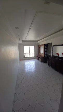 Imagem Oportunidade - Apartamento Andar Alto de 2 dormitórios (2 suítes) e 1 vaga na Ponte Rasa