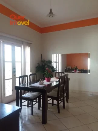 Imagem Imperdível: Casa à venda em Ribeirão Preto-SP, Vila Tibério. 3 quartos, 1 sala, 2 banheiros, garagem e 166,31m².