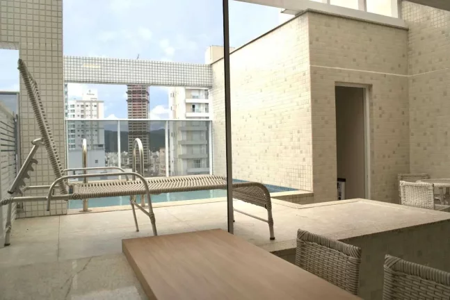 Imagem Cobertura duplex com 4 suítes e 4 vagas de garagem em Balneário Camboriú