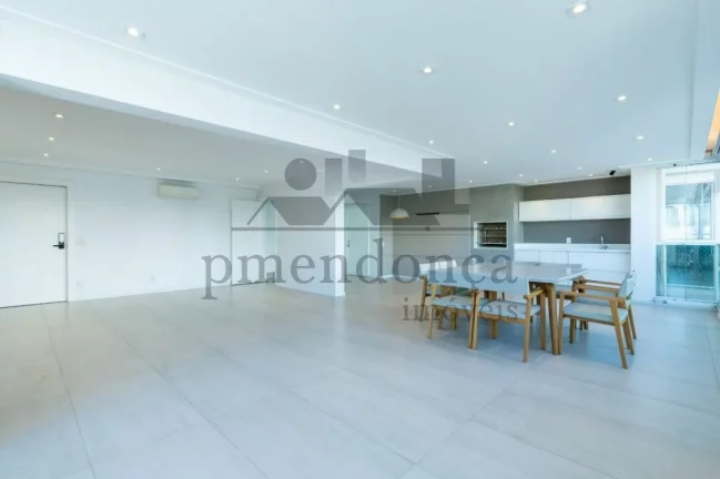 Imagem Apartamento Vila Nova Conceição com 240m², 3 suítes e 5 vagas