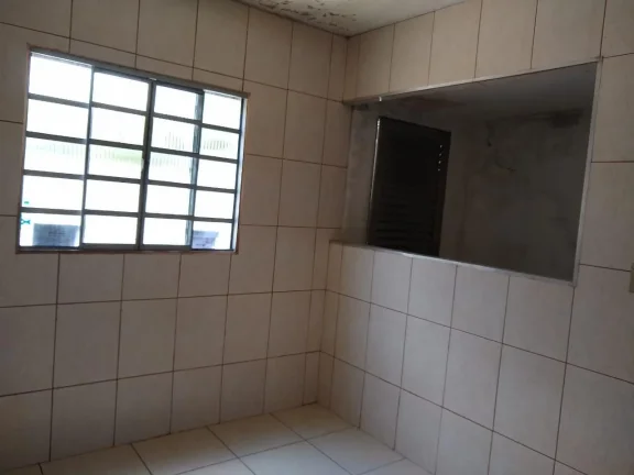 Imagem Excelente Imóvel para investidor!! Ótimo local próximo a escola, farmácia,açougue,padaria,super...