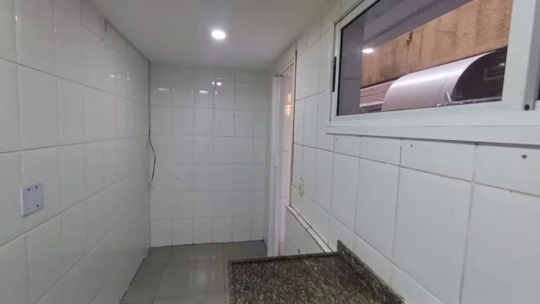 Imagem Casa Duplex para Venda em Rio de Janeiro, Praça Seca, 2 dormitórios, 2 banheiros, 1 vaga