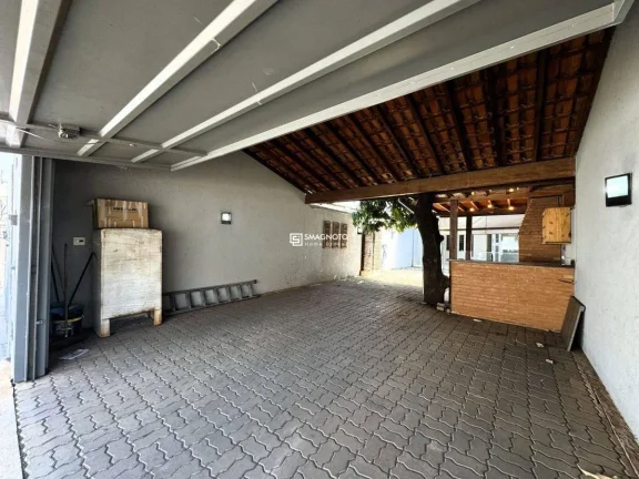 Imagem Sobrado com 3 dormitórios à venda, 186 m² por R$ 595.000,00 - Nova Pompéia - Piracicaba/SP