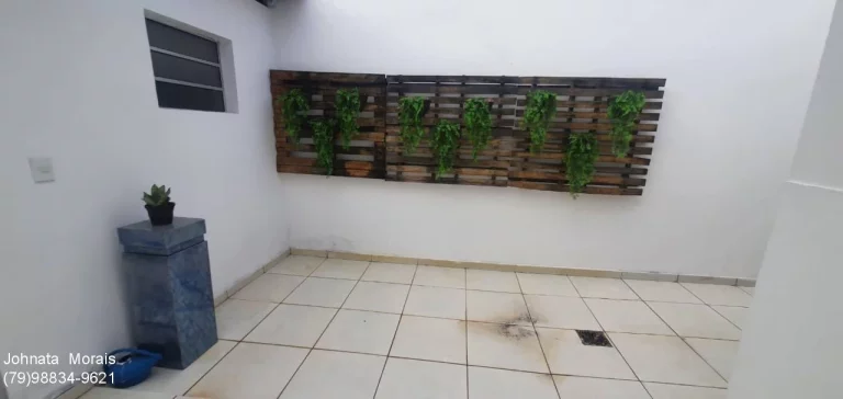 Imagem Ponto Comercial na Rua Arauá - Ótimo para Escritório Corporativo | 126m²