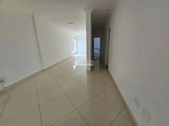 Imagem Casa com 2 Dormitórios em Uberaba - Oportunidade única!