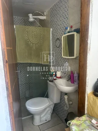 Imagem Invista e More: Casa com 2 Quartos + 2 Pontos Comerciais no Pina!