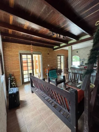 Imagem Casa com 5 dormitórios à venda, 200 m² por R$ 750.000,00 - Perequê-Mirim - Ubatuba/SP