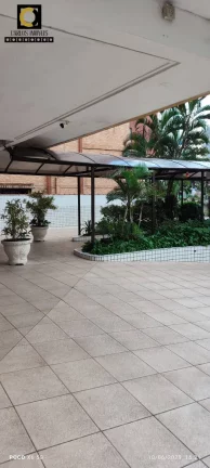 Imagem Sala living em frente a praia do Gonzaguinha em São Vicente -SP