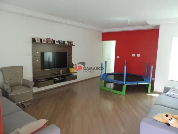 Imagem Sobrado à venda 3 Quartos, 3 Suites, 8 Vagas, 268M², Vila Alpina, São Paulo - SP