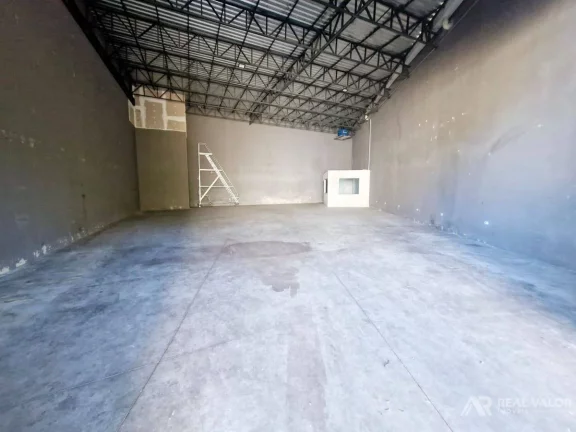 Imagem Barracão Comercial para Locação de 255m2 no Bairro Greenfield em Fazenda Rio Grande