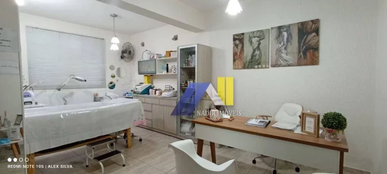 Imagem Casa com 4 Quartos à Venda, 450 m² em Centro - Pouso Alegre