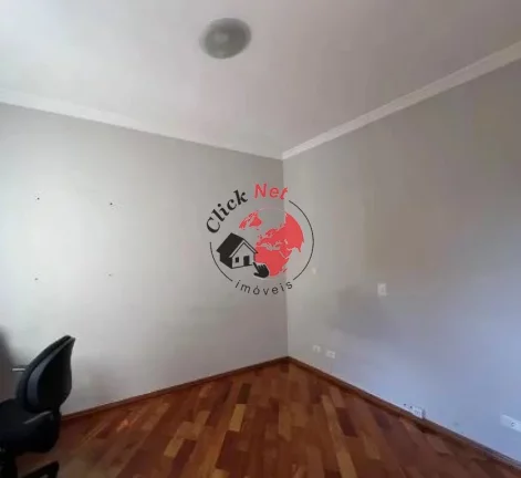 Imagem Sobrado espaçoso à venda em condomínio fechado localizado no bairro Vila Scarpelli em Santo André – Conforto, segurança e localização privilegiada!