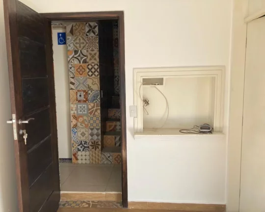 Imagem Sobrado 4 Dorm. (3 suítes) Escritório Elevador Salão de festas Churrasqueira