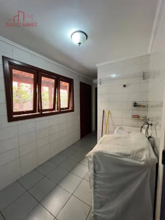 Imagem Casa Alto Padrão em Condomínio Fechado - 310m² - 4 dormitórios.