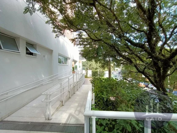 Imagem Cobertura com 2 dormitórios para venda, 147 m² por R$ 1.868.000 - Iakatu