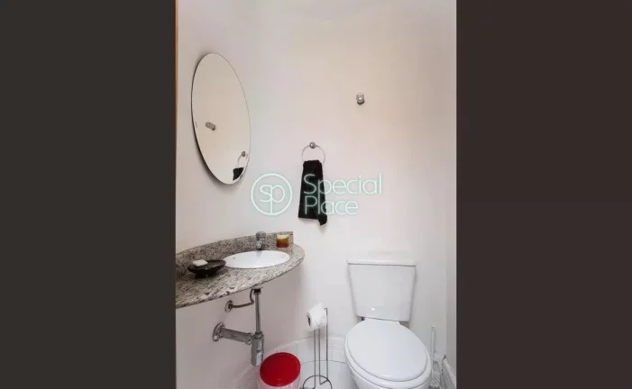 Imagem APARTAMENTO DUPLEX na melhor região de Moema, com excelente espaço de aproveitamento, 2 dormitóri...