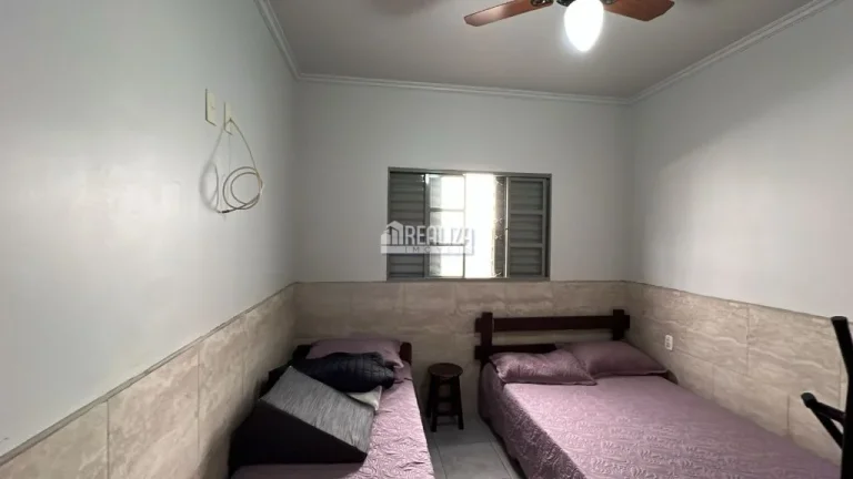 Imagem Casa à venda no bairro Quinta Boa Esperança, Uberaba: 3 dormitórios, suíte, garagem