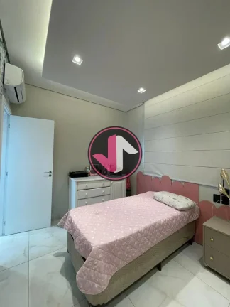 Imagem ???? Esta encantadora casa térrea oferece o equilíbrio perfeito entre elegância e conforto, local...
