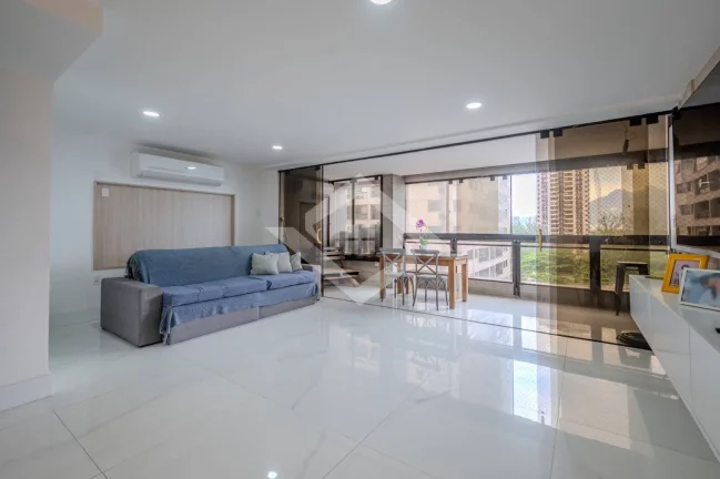 Imagem Apartamento Reformado | 3 Quartos | 136m² | Vista Mar – Barra da Tijuca