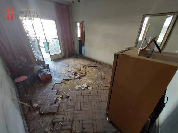 Imagem Terreno com casa com 360m² no Jd. 25 de Agosto